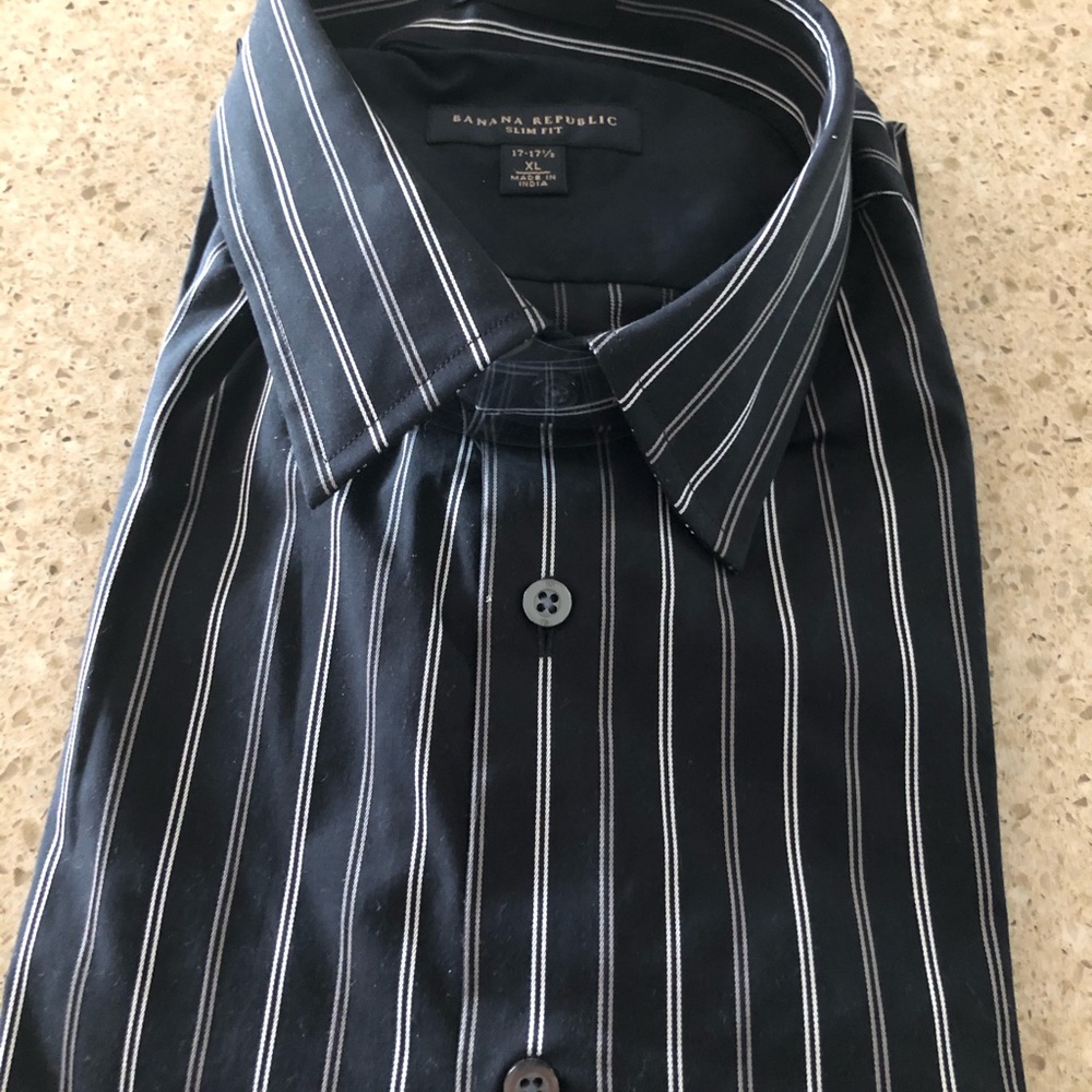 Banana Republic Slim Fit shirt 17-17 1/2 (XL)